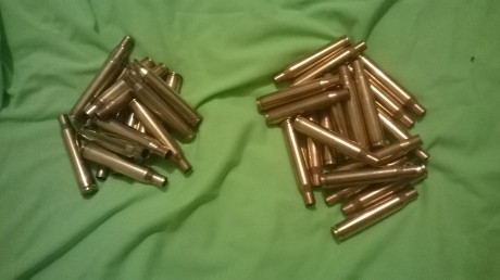 Hola!
Vendo material sin apenas uso 
dies calibre 280 con galga 40€
20 vainas sin estrenar y 16 usadas 01