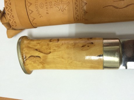 Vendo un magnífico cuchillo de coleccionista, fabricado en Finlandia con acero de alta calidad,fabricado 12