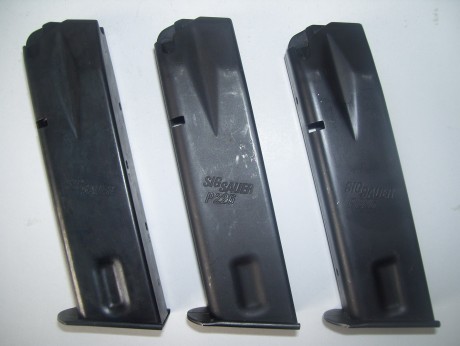 Buenas noches,

Estoy buscando cargadores para la Sig Sauer P226S a ser posible el modelo para la X-Five 80