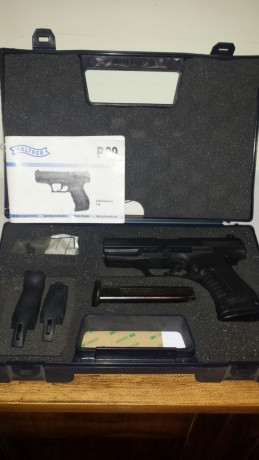 Se vende pistola Walther p99 guiada en A, del año 2003, está bien conservada, precio 250. 01