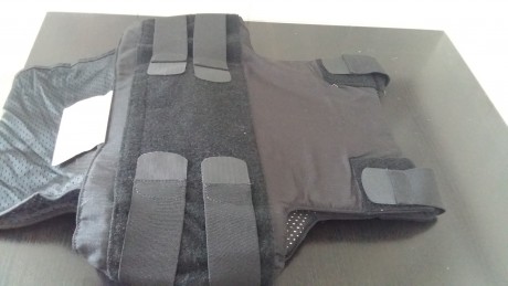 Buenos días, vendo chaleco antibalas de la marca SAFARILAND, comprado en 2011, talla L, solo me lo puse 00