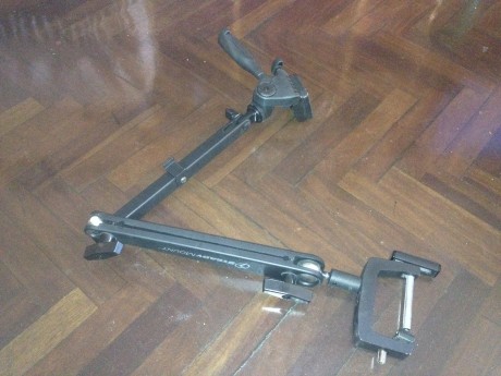 Hola 
Se vende Stady Mount, ideal para poner un visor para ver diana para arma larga o corta
Completamente 10
