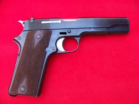 Hola,he abierto este hilo para que todos aquellos que tengais armas Españolas,podais lucirlas aqui con 172