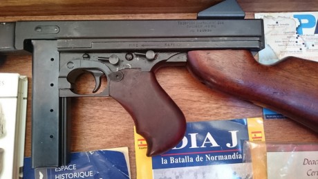 :ganster: Vendo Subfusil Thompson M1A1 de 1944. Inutilizada. Adquirida en Francia, Carentan, Normandia. 00