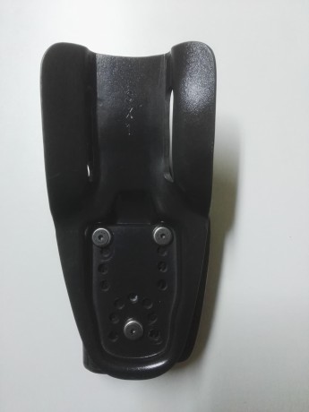 Vendo funda para pistola STAR 30M, en piel moldeada de color negro y de altísima calidad,con dos bastidores 01