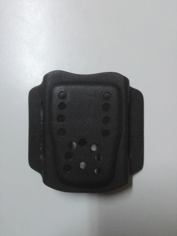 Vendo funda para pistola STAR 30M, en piel moldeada de color negro y de altísima calidad,con dos bastidores 20