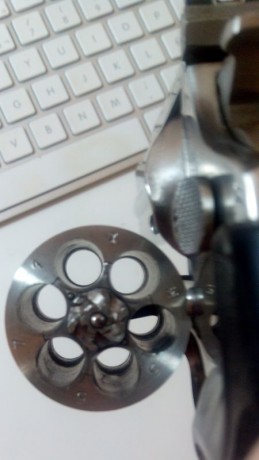 Vendo revolver rossi m-711 357mag 4" en perfecto estado por no darle uso, lo compre para tiradas 02