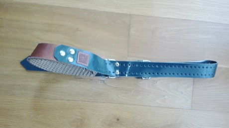 Chaqueta de tiro AHG  Anschutz
Correa de tiro Kurt Thune
Guante de tiro Kurth Thune 01