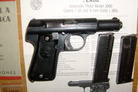  

Buenas noches.

Pongo a la venta una pistola Astra 3000, pavonada y de la primera tirada (marcaje Q, 01