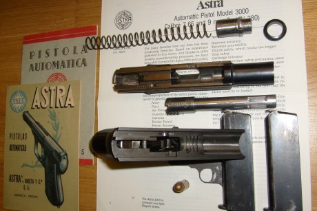  

Buenas noches.

Pongo a la venta una pistola Astra 3000, pavonada y de la primera tirada (marcaje Q, 10