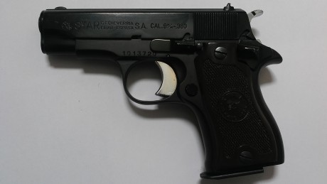 Se vende pistola Star modelo DK de calibre 9 corto
Se entrega con dos cargadores y funda.
El arma se encuentra 01