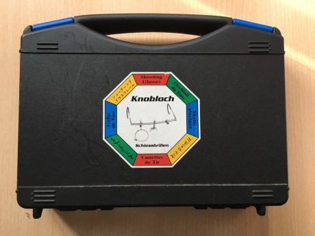 Buenas

Vendo gafas de tiro Knobloch K1 en buen estado con las pantallas laterales,herramienta y caja.

130 02