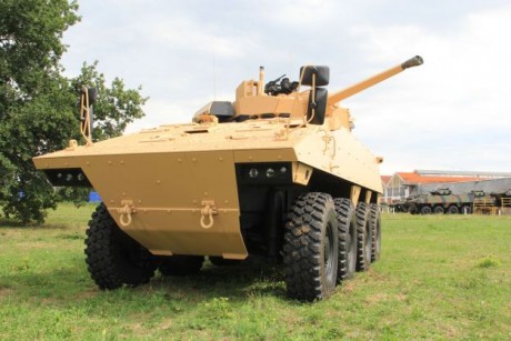 El VBCI-2 en lo que va a ser la versión de combate de infanteria , con la torre T40 de Nexter Systems, 02