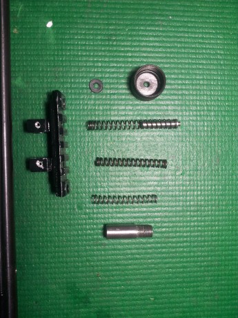 Carabina proveniente de un lote no probada por imposibilidad de obtener co2 ni botella nodriza.

Completa, 21