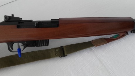 vendo carabina calibre 22 LR, replica del famoso fusil norte americano M1 Carbine. esta en perfecto estado 10