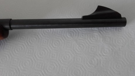 vendo carabina calibre 22 LR, replica del famoso fusil norte americano M1 Carbine. esta en perfecto estado 22