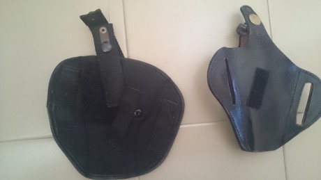 Hola, vendo tres cargadores de star bkm , 35 euros los tres
Cachas originales nuevas, negras , 5 euros
Funda 11