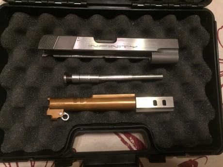 A la venta Infinity IMM 38 SA, preparada para 38 super comp.
Segundo propietario. Una máquina que funciona 02