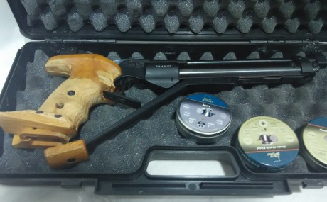 Hola,

Vendo pistola de Aire Baikal MP46-M, comprada hace un tiempo a un compañero del foro. (Hice puntuaciones 02