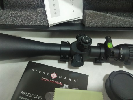 Tras una temporada retirado de la venta, vuelvo a poner en venta visor sightmark 10-40x56, esta en perfecto 00