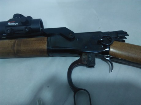 Vendo rifle palanquero Rossi en calibre 38 special / 357 Magnum.

El rifle funciona perfectamente, se 02