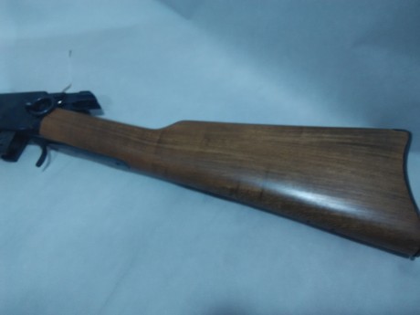 Vendo rifle palanquero Rossi en calibre 38 special / 357 Magnum.

El rifle funciona perfectamente, se 12