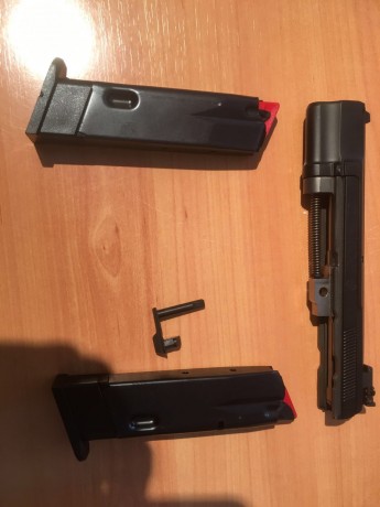 Vendo conversion al 22lr CZ KADET para cz 75-85 como nuevo.
Dos cargadores.
Una caja disparada solamente.

Precio 02