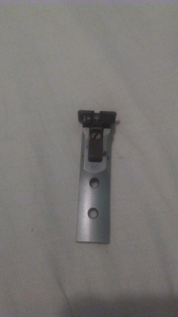Saludos compañeros:
Pongo a la venta unas miras para los revólveres modelo 686 de S&W. El precio son 00