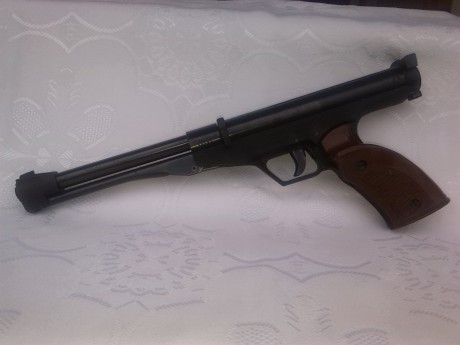 Pongo a la venta la mítica  pistola Gamo Center , primera pistola monotiro fabricada por Gamo, allá por 02