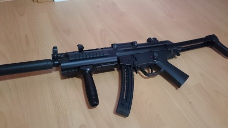 Buenas 

Vendo GSG 5 (MP5) calibre 22
Producto de German Sport Guns (GSG), replica muy conseguida del 70