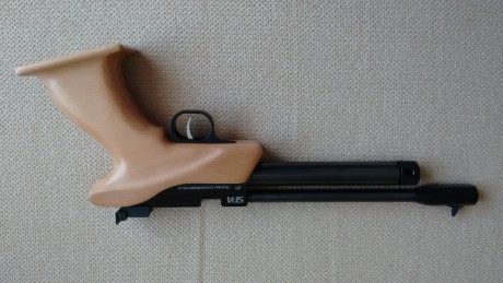 Buenas, hace un tiempo que compré una pistola de a.c para complementar como entreno del tiro del 22. La 01