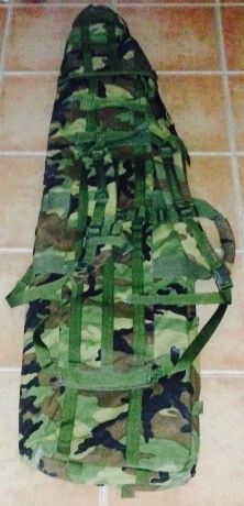 Bolsa transporte para arma larga 
Uso oficial en muchas unidades en muchos paises
Señales normales de 10