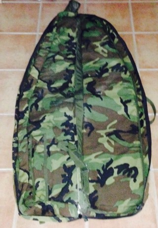 Bolsa transporte para arma larga 
Uso oficial en muchas unidades en muchos paises
Señales normales de 50