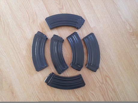 6 cargadores para 7,62 en muy buen estado puestos en casa por 65€, envio por mensajeria 48h. No se venden 00