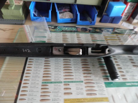 Hola a tod@s,
vendo la culata original de un Remington 700 police LTR, es para acción corta y está nueva, 02