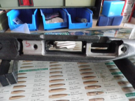 Hola a tod@s,
vendo la culata original de un Remington 700 police LTR, es para acción corta y está nueva, 01