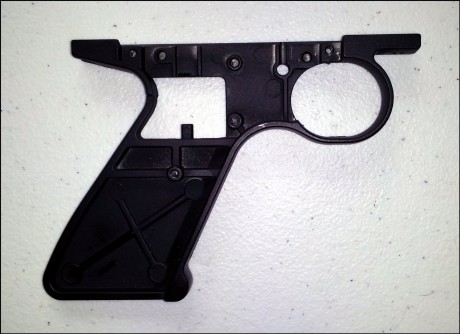 Buenas tardes.
Busco frame,o pistolete de crosman 2240-50 para un proyecto.
si alguien tiene uno por ahi 60