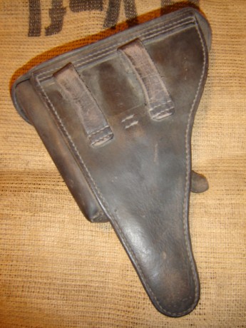 Hace unos días encontré por casualidad en una web extranjera un arma a la venta que hacía muchos años 32
