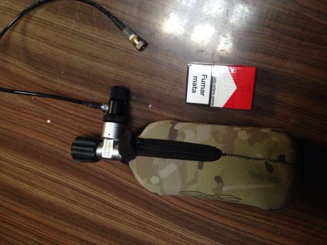 Hola buenas. Me surge esta duda. Si seria factible usar una botella de paintball  de aire comprimido  50
