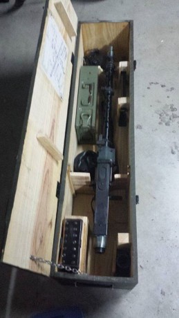 Reproducción de caja de madera porta MG34-Mg42, caracterizada de epoca WWII, indispensable complemento 00