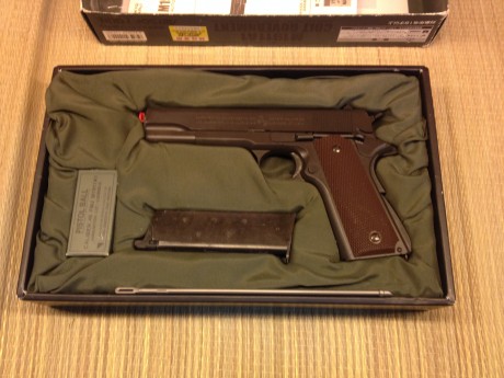 Vendo Colt 1911 de airsoft, de la marca MARUI.
La replica, esta practicamente sin uso, nueva. Plastico 02