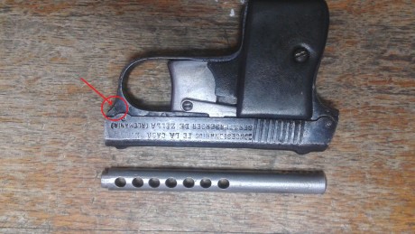 Alguien podria decirme el valor de esta pistola???tambien escucho ofertas. 10
