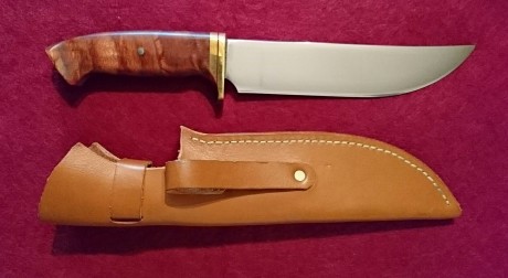 Cuchillo artesanal pedido por encargo, impecable, no cambios no rebajo. 185€ 01