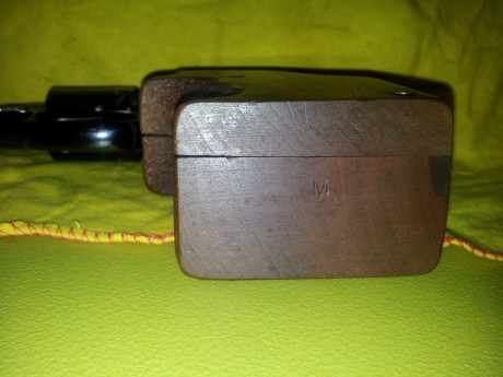 Pongo a la venta una cacha anatomica marca MORINI en talla "M" para revolver S&W K-14.
Esta 11