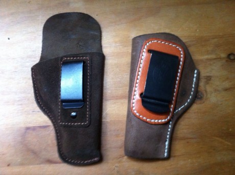 VENDO CACHAS,CARGADOR Y 2 FUNDAS DE PIEL PARA PISTOLA LLAMA 9 CORTO.
PARA PRECIO CONTACTAR  VIA TELEFONICA 01
