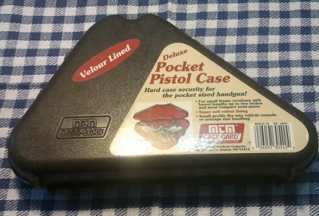 Hola, vendo funda y porta cargadores Marca "BLADETECH usa"  para la pistola FNP9, la pistola 11