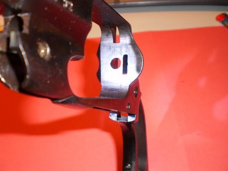 vendo o cambio revolver santa barbara 44
con accesorios de baquetas  limpieza de cañon y de tambor
de 31