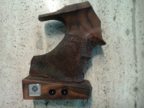 Hola
Vendo empuñadura para STEYR LP 10 Talla M de riguroso estreno
Precio 130 + envío 02