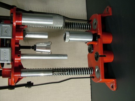 VENDIDA!!!- Maquina de recarga de cartuchería semimetalica Cal 12 marca LYMAN, modelo EASY SHOTSHELL de 01