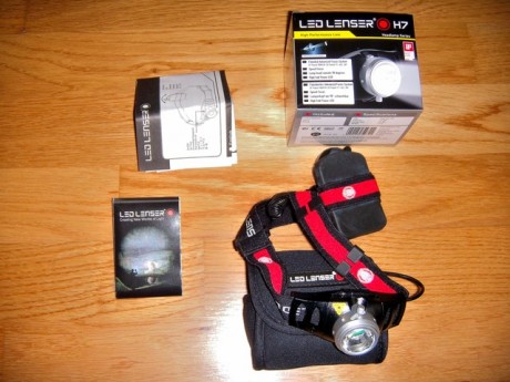 Linterna frontal de la firma alemana Led Lenser modelo H7, en perfecto estado. Con tecnología Advanced 00
